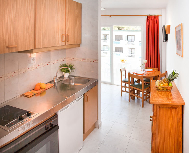Typic Oasis Sa Tanca Apartment Cala Llonga  Exterior foto