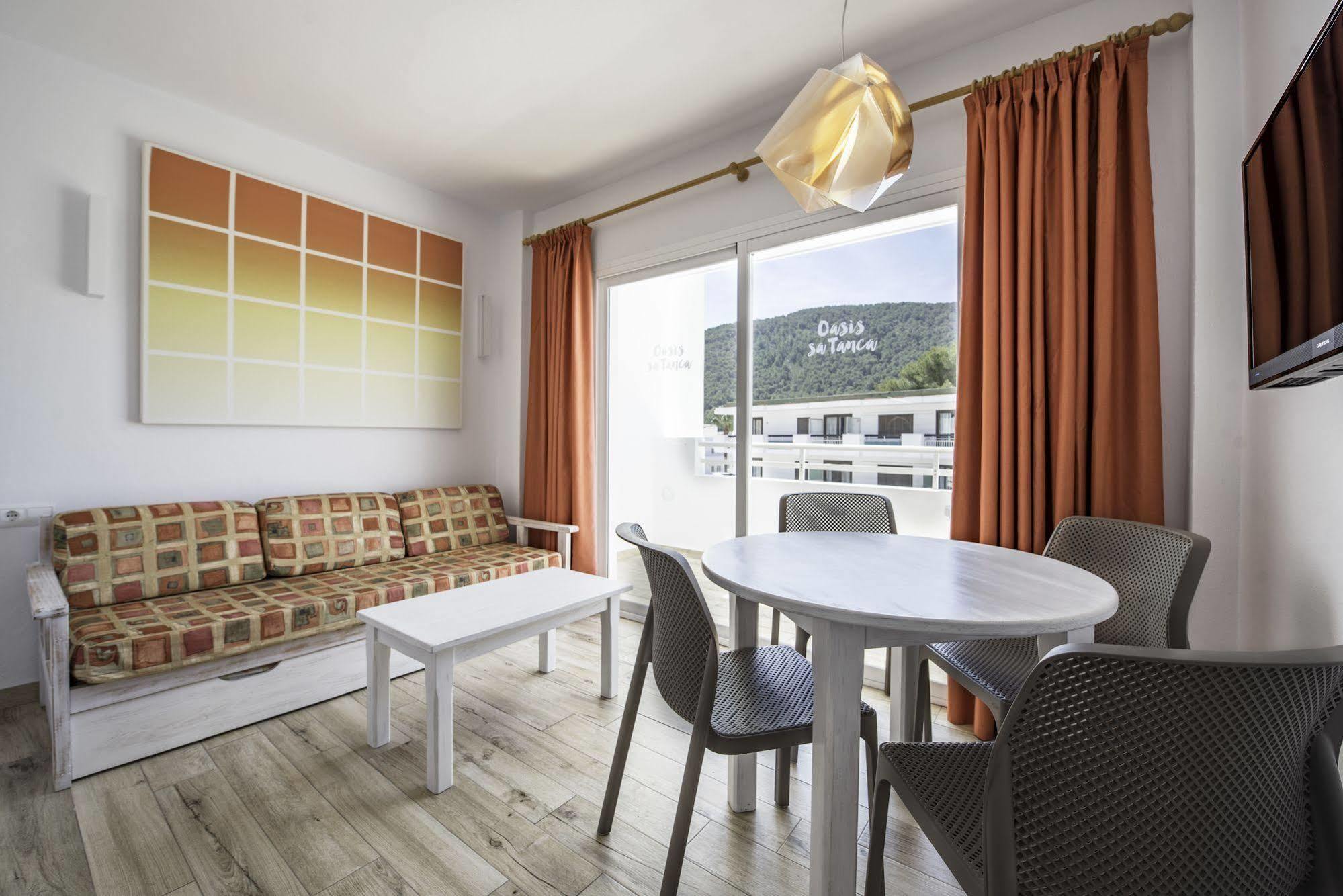 Typic Oasis Sa Tanca Apartment Cala Llonga  Exterior foto